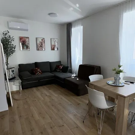 Palloma 3* Baska Voda